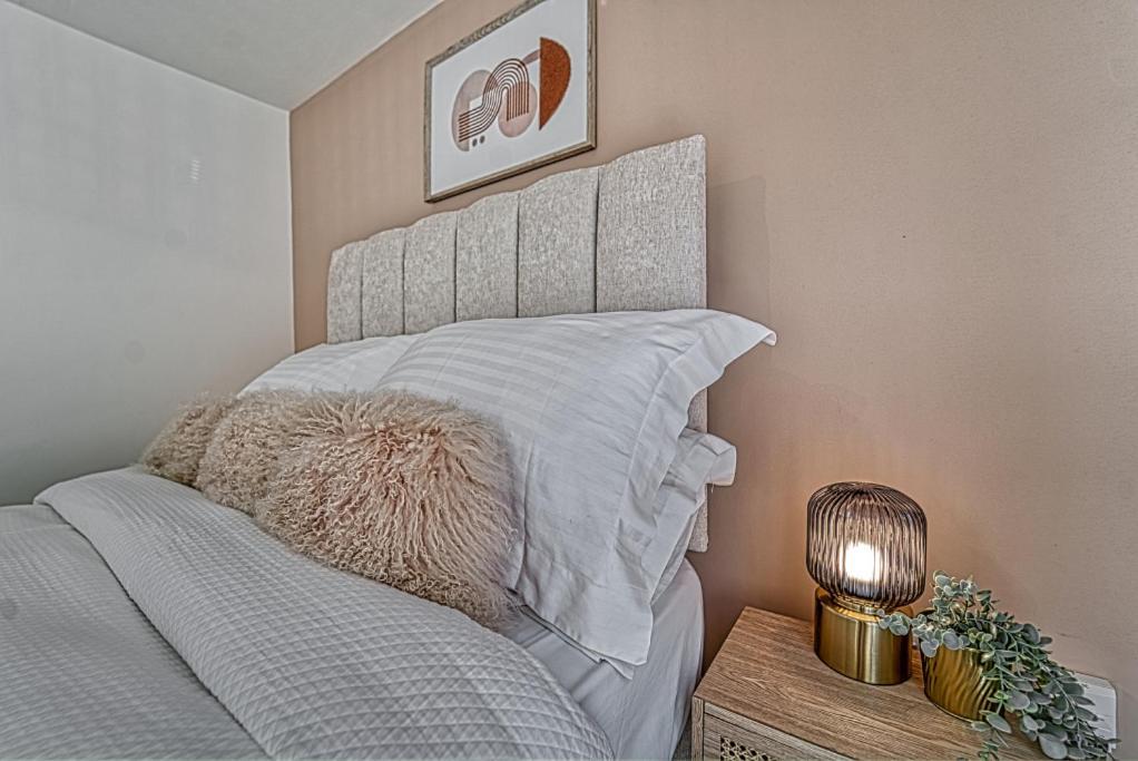 Guest Homes - Watledge House Apartment Tewkesbury Extérieur photo