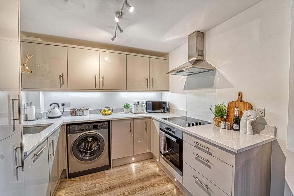 Guest Homes - Watledge House Apartment Tewkesbury Extérieur photo