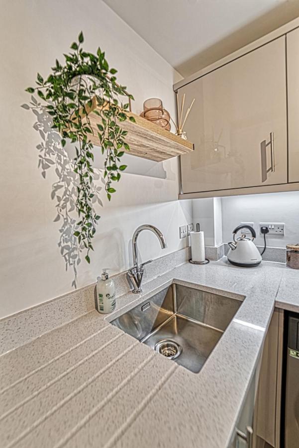 Guest Homes - Watledge House Apartment Tewkesbury Extérieur photo